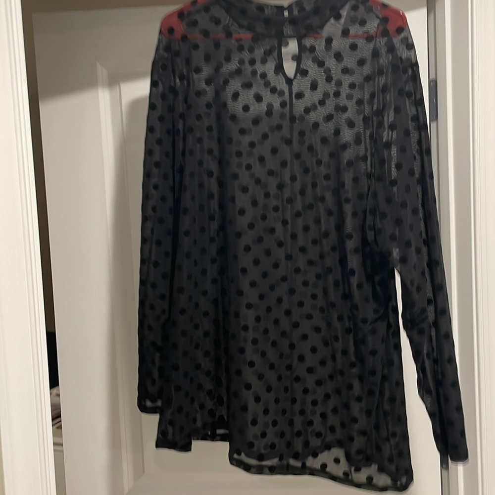 Lane Bryant Black sheer polka dot lock turtle neck 26/28